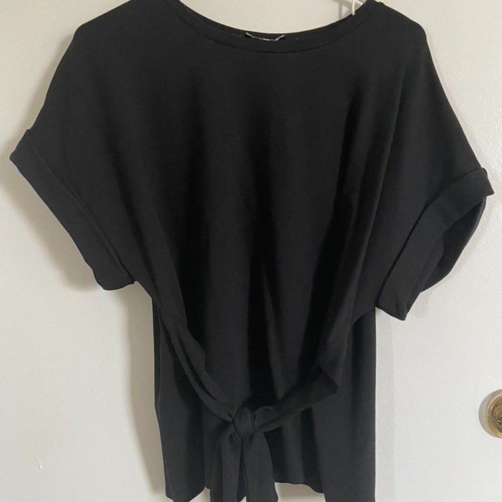 Express tie-waist top